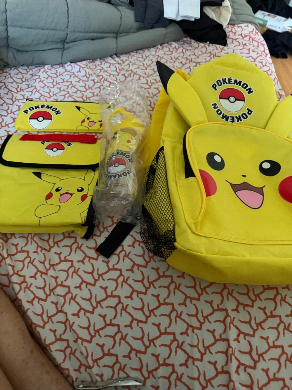Pokemon Pikachu Yellow Backpack Lunch Bag and Bottle Set
